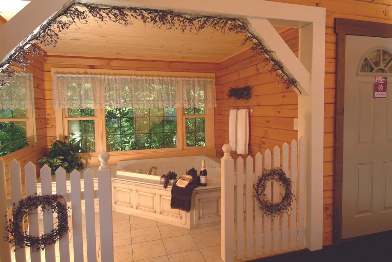 Wild Rose Cabin By Amish Country Lodging Millersburg Eksteriør bilde