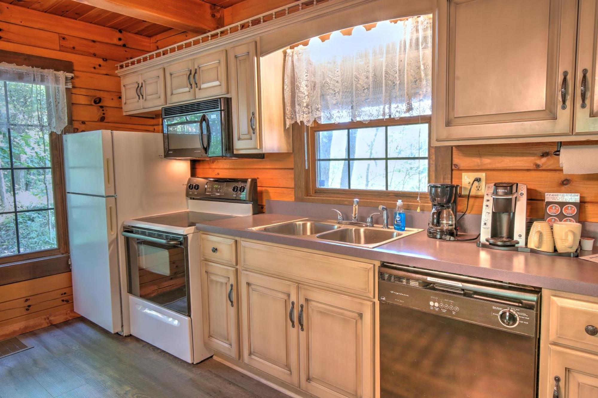 Wild Rose Cabin By Amish Country Lodging Millersburg Eksteriør bilde